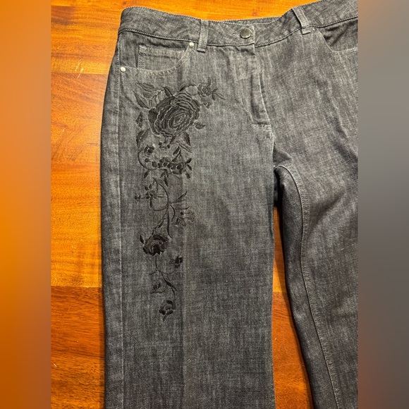 Elie Tahari Vintage Faded black Floral Embroidered Bootcut Jeans Sz 8 - Picture 5 of 10